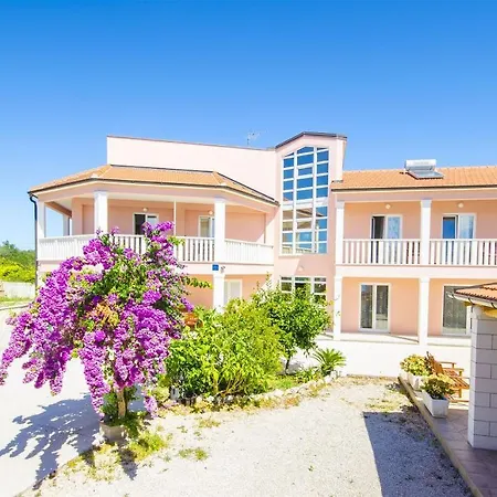 Hrgovic * Rogoznica (Sibenik-Knin)