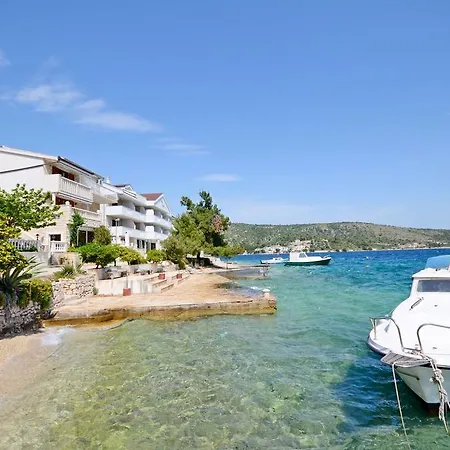 Hrgovic * Rogoznica (Sibenik-Knin)