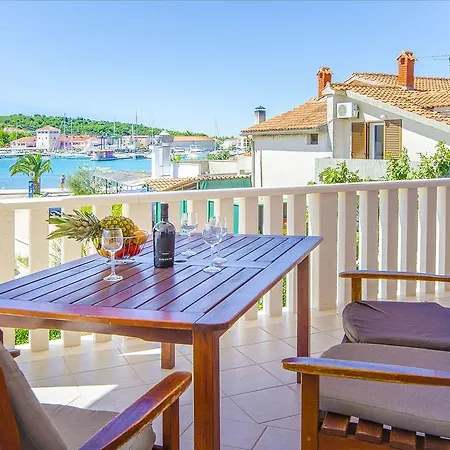 Lägenhet Hrgovic Rogoznica (Sibenik-Knin)