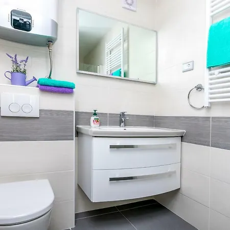 Hrgovic Apartment Rogoznica (Sibenik-Knin)