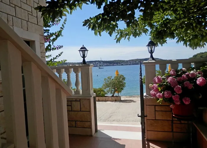 Hrgovic * Rogoznica (Sibenik-Knin)