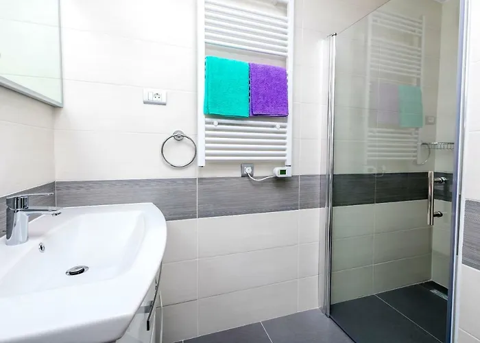 Hrgovic * Rogoznica (Sibenik-Knin)